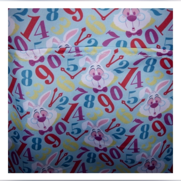 Loungefly Alice In Wonderland White Rabbit Backpack & Wallet Set - Picture 4 of 9